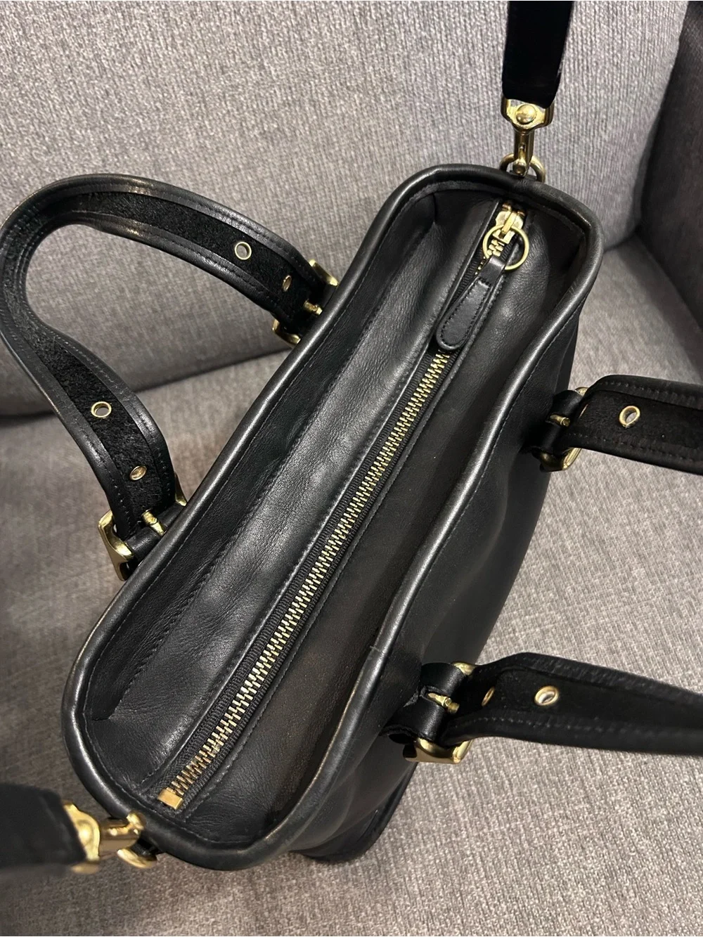 Coach vintage legacy